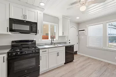 112 Fairview Avenue, Modesto, CA 95354 - Photo 4