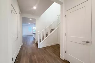 8292 Triplefin Way, Elk Grove, CA 95757 - Photo 18