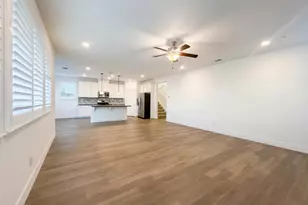 8292 Triplefin Way, Elk Grove, CA 95757 - Photo 24