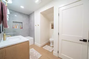 7975 Stone Canyon Cir, Citrus Heights, CA 95610 - Photo 52