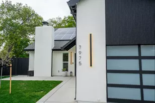 7975 Stone Canyon Cir, Citrus Heights, CA 95610 - Photo 6