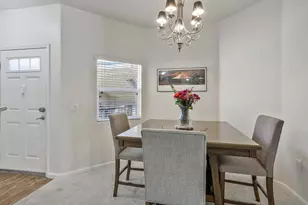 700 Moon Cir, Folsom, CA 95630 - Photo 2