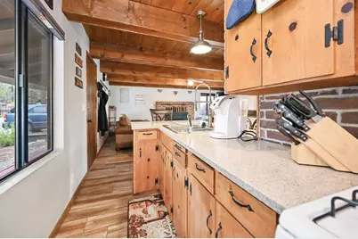 2573 Rose Avenue, South Lake Tahoe, CA 96150 - Photo 14