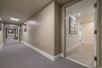 500 N Street #402, Sacramento, CA 95814 - Photo 34