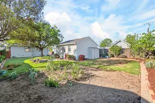 5841 18th Ave, Sacramento, CA 95820 - Photo 42