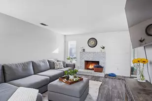 2140 Georgia Way, Turlock, CA 95382 - Photo 2