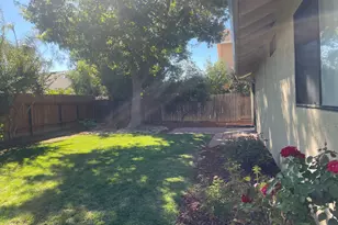 282 Ravenwood Way, Lodi, CA 95240 - Photo 36