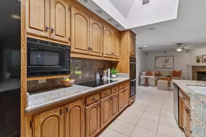 4500 Bailey Way, Sacramento, CA 95864 - Photo 20