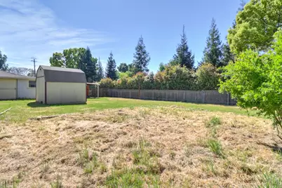 5531 Cypress Avenue, Carmichael, CA 95608 - Photo 40