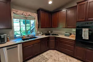10388 Kenwood Dr, Grass Valley, CA 95949 - Photo 8