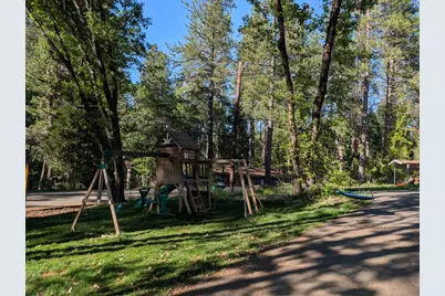 10388 Kenwood Drive, Grass Valley, CA 95949 - Photo 44