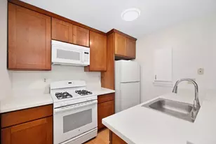 8951 El Mirador Dr, Elk Grove, CA 95624 - Photo 8