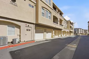 900 Moon Cir, Folsom, CA 95630 - Photo 34