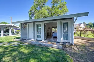 3903 Peach Dr, Loomis, CA 95650 - Photo 40