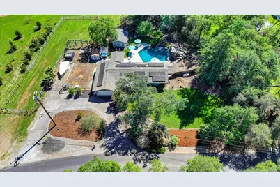 3903 Peach Drive, Loomis, CA 95650 - Photo 2