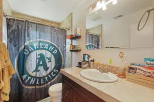 2513 36th Ave, Sacramento, CA 95822 - Photo 18