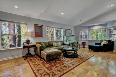 10901 Footwall Drive, Grass Valley, CA 95945 - Photo 4