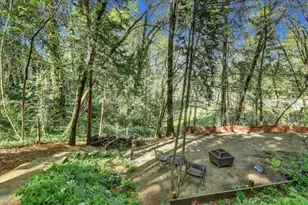 10901 Footwall Dr, Grass Valley, CA 95945 - Photo 44