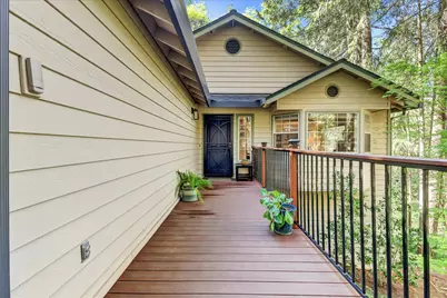 10901 Footwall Drive, Grass Valley, CA 95945 - Photo 2