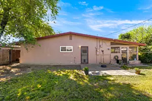 8230 Butternut Dr, Citrus Heights, CA 95621 - Photo 24