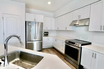 5301 E Commerce Way #33102, Sacramento, CA 95835 - Photo 6