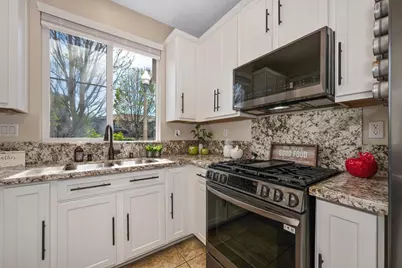 2413 Las Palomas Loop #37, Lincoln, CA 95648 - Photo 18