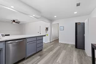 1975 E Alexander Ave, Merced, CA 95340 - Photo 8