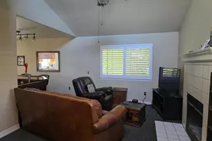 401 Montrose Ct, Modesto, CA 95355 - Photo 2