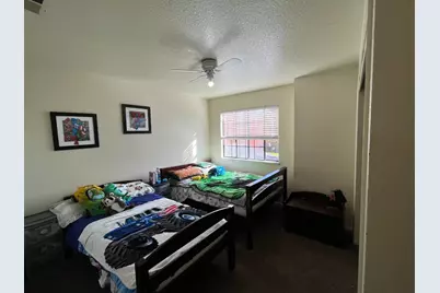 1927 Hacienda Drive, Stockton, CA 95209 - Photo 14