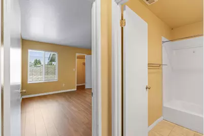 2206 Piccardo Circle #9, Stockton, CA 95207 - Photo 20