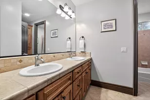 708 Misty Ridge Cir, Folsom, CA 95630 - Photo 24