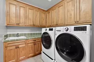 708 Misty Ridge Cir, Folsom, CA 95630 - Photo 26