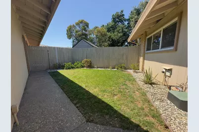 5743 Haskell Avenue, Carmichael, CA 95608 - Photo 24