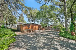 305 Riverview Dr, Auburn, CA 95603 - Photo 40