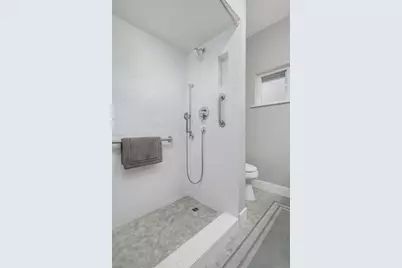 5261 K Street, Sacramento, CA 95819 - Photo 26