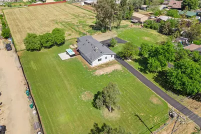 3525 E Forest Lake Road, Acampo, CA 95220 - Photo 38