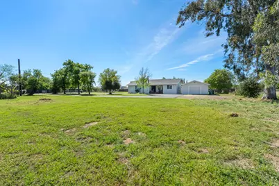 3525 E Forest Lake Road, Acampo, CA 95220 - Photo 40