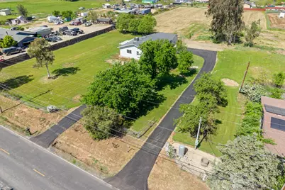 3525 E Forest Lake Road, Acampo, CA 95220 - Photo 4