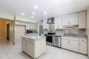 9375 Cherry Ave, Orangevale, CA 95662 - Photo 2