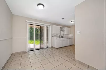 1808 Jamestown Drive, Sacramento, CA 95815 - Photo 14