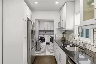 2100 36th St, Sacramento, CA 95817 - Photo 14