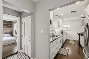 2100 36th St, Sacramento, CA 95817 - Photo 22