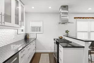 2100 36th St, Sacramento, CA 95817 - Photo 12