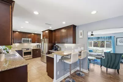 4623 Hazelwood Avenue, Sacramento, CA 95821 - Photo 12