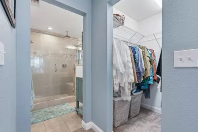 4623 Hazelwood Avenue, Sacramento, CA 95821 - Photo 30