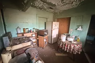 2111 E Hazelton Ave, Stockton, CA 95205 - Photo 14