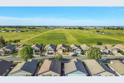 7766 Dersingham Drive, Sacramento, CA 95829 - Photo 8