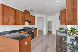 2385 S Rock Creek Dr, Los Banos, CA 93635 - Photo 2