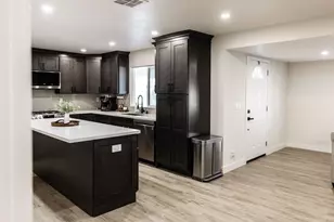 Elite Dr, Sacramento, CA 95823 - Photo 8