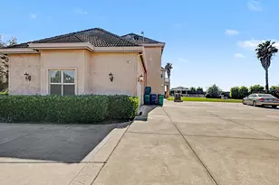 8499 Monte Cristo Ave, Livingston, CA 95334 - Photo 8
